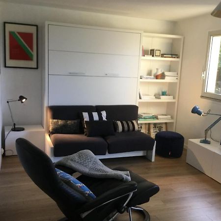 Au Balcon Fleuri Apartment Anglet Exterior photo