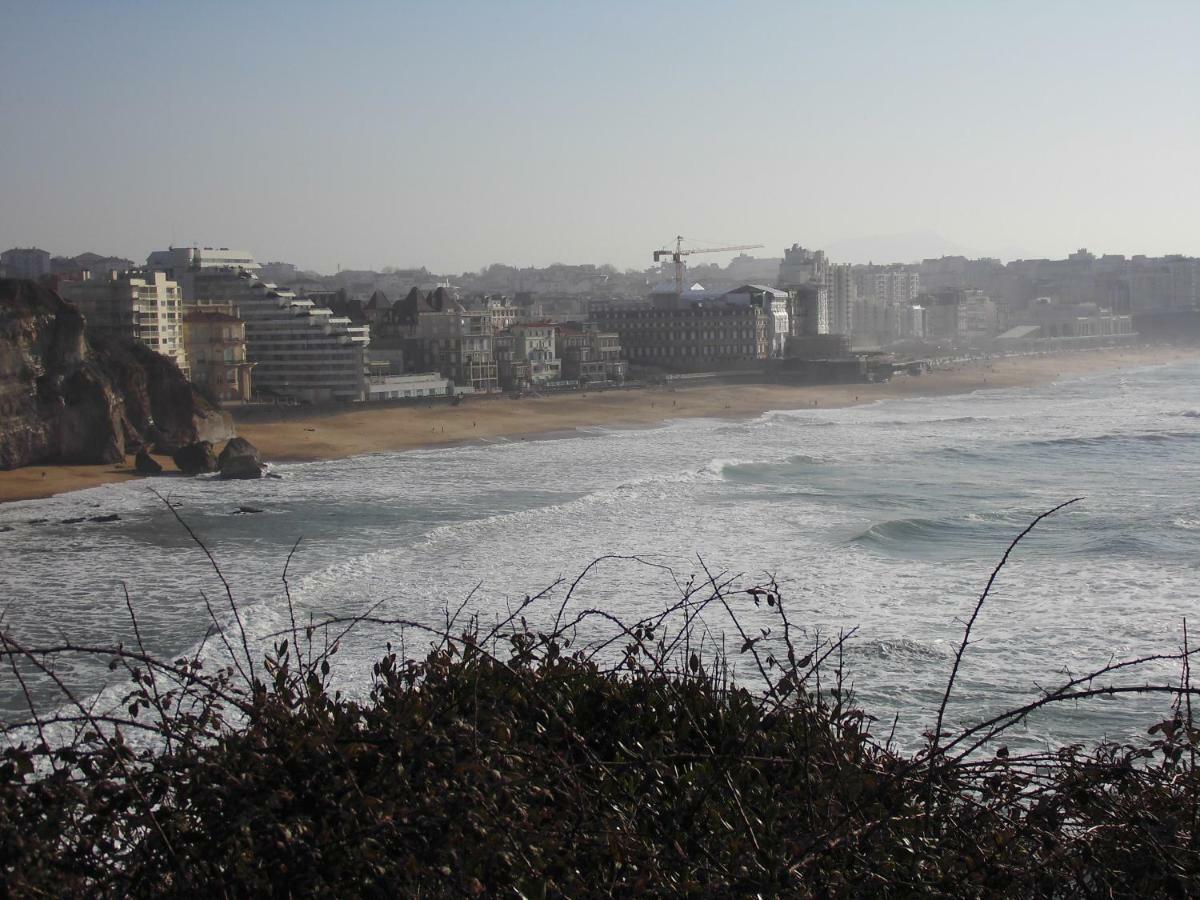 Au Balcon Fleuri Apartment Anglet Exterior photo