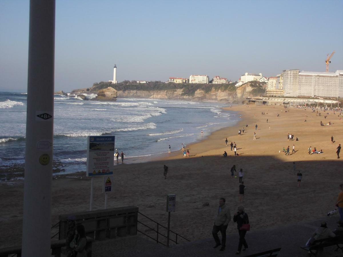 Au Balcon Fleuri Apartment Anglet Exterior photo
